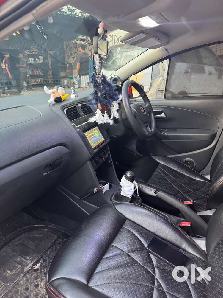 Volkswagen Polo 2016 Car