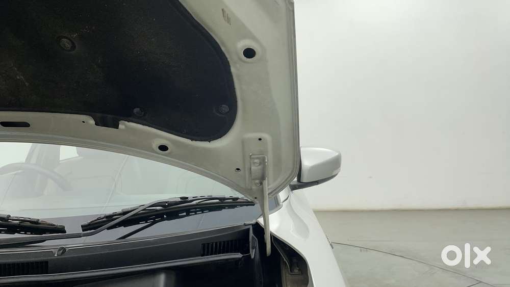 Maruti Suzuki Dzire 1.2 Zxi Amt, 2019, Petrol