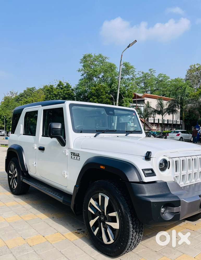 Mahindra Thar Roxx Ax7 L Diesel Mt 2wd, 2025, Diesel