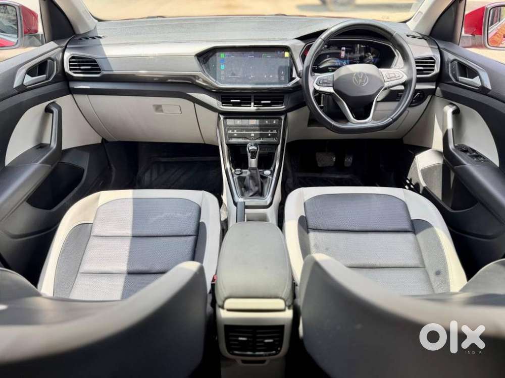 Volkswagen Taigun 1.0 Tsi Topline At, 2024, Petrol