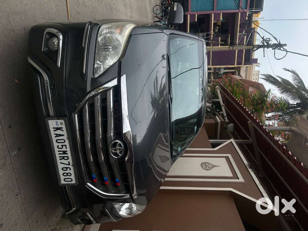 Toyota Innova 2015 Model