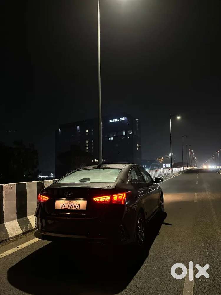 Hyundai Black Verna Urgent Sell