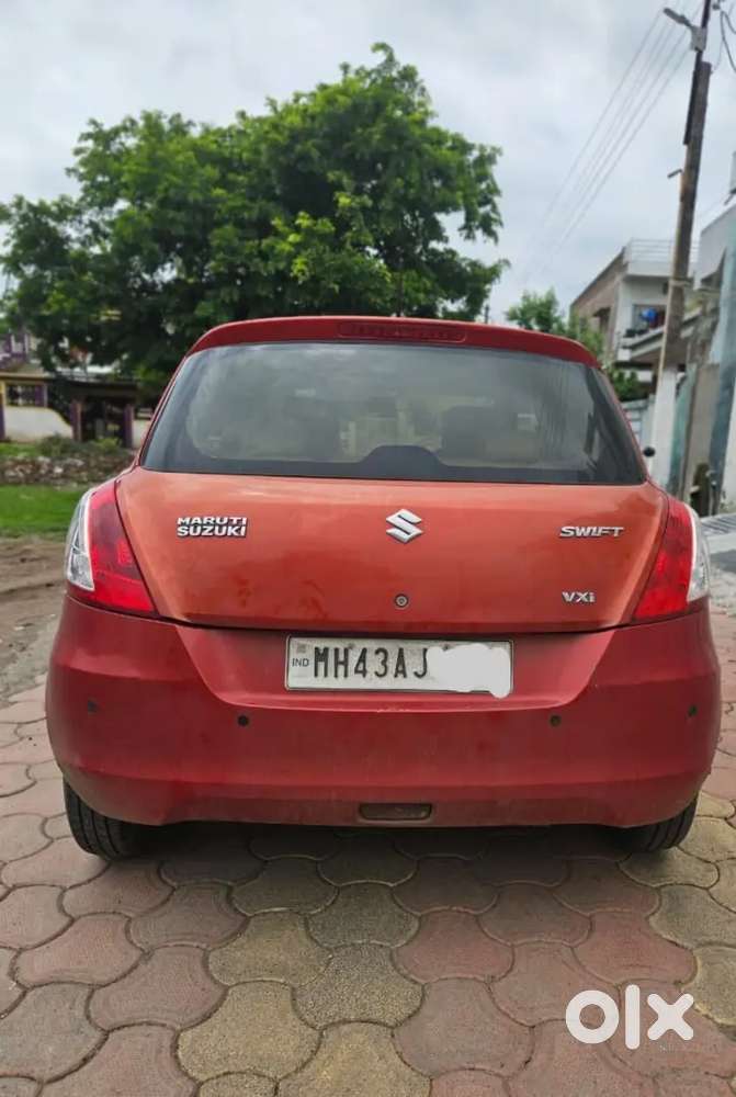 Maruti Suzuki Swift Vxi 2012