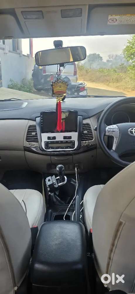 Toyota Innova 2015 Diesel Well Maintained