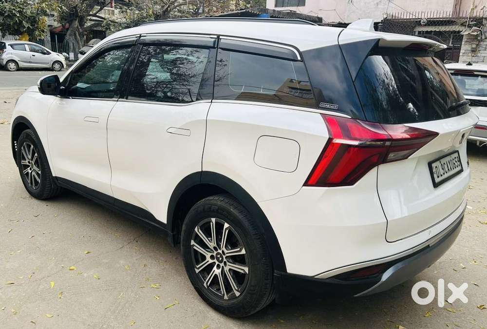 Mahindra Xuv700 2.0 Ax 7 Petrol At Str, 2021, Petrol