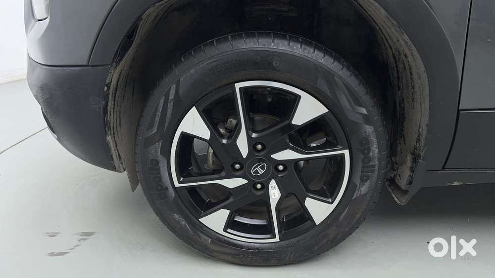 Tata Punch 1.2 Revotron Accomplished Dazzle Pack Mt, 2024, Petrol