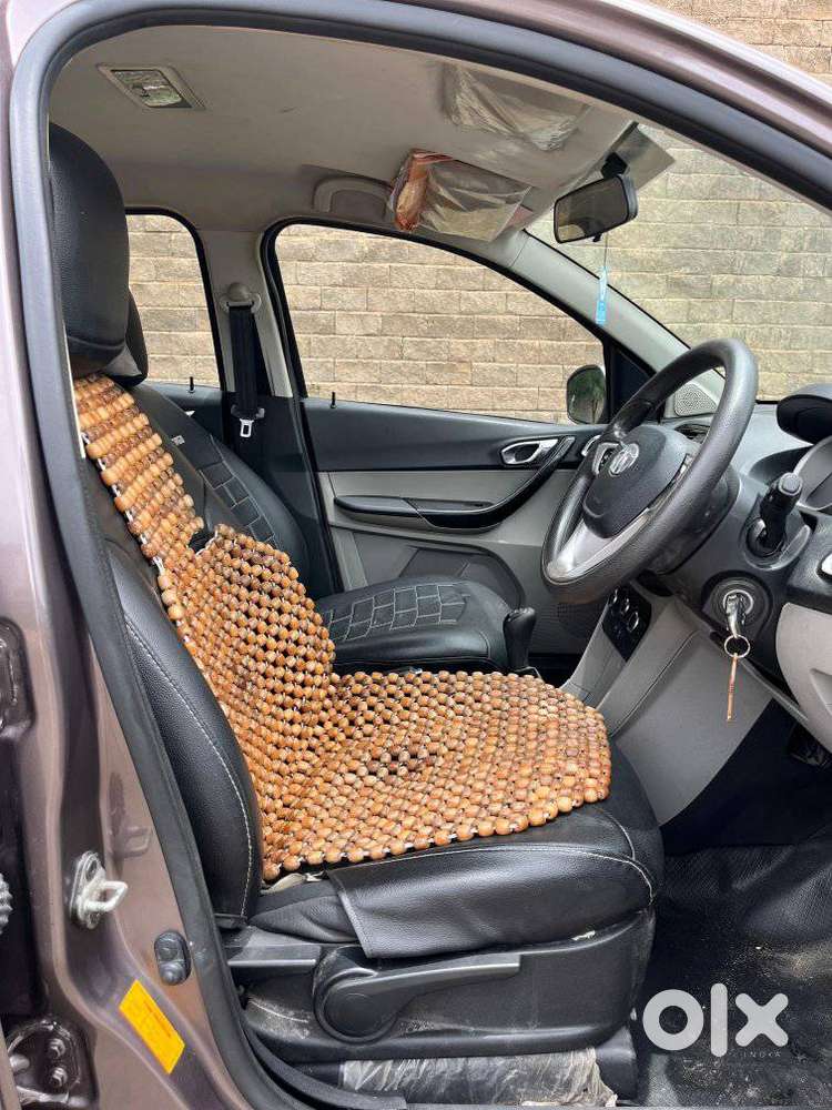 Tata Tiago 1.2 Revotron Xz, 2017, Petrol