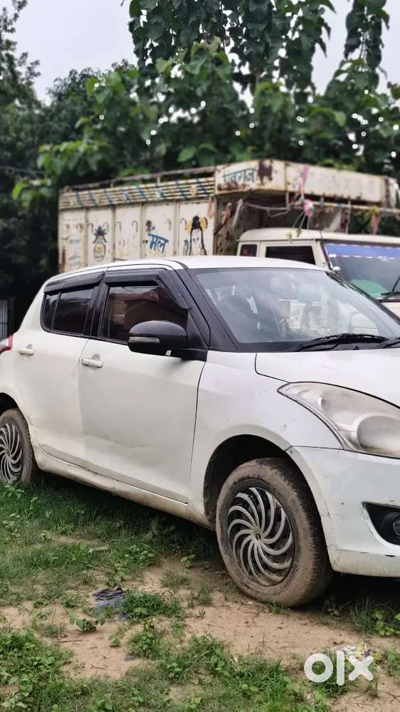 Maruti Suzuki Swift 1.2 Vxi 2014 Petrol