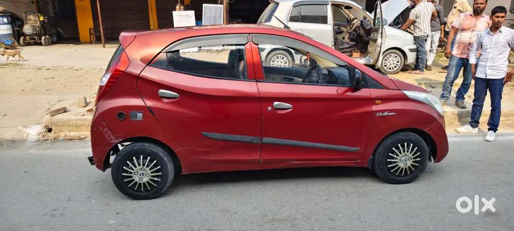 Hyundai Eon 2013 Lpg Well Maintained