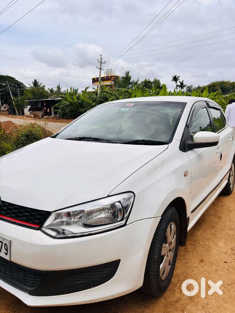Volkswagen Polo [2013-2015] Petrol