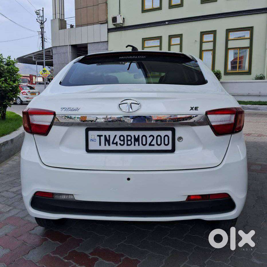 Tata Tigor Xe, 2017, Diesel