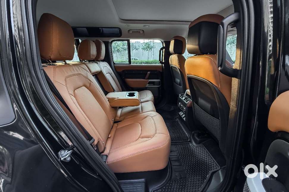 Land Rover Defender, 2023, Petrol