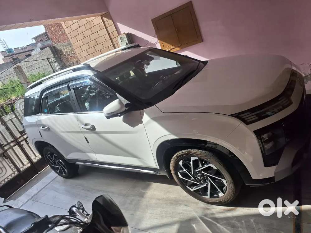 Hyundai Alcazar 2025 Diesel 8800 Km Driven