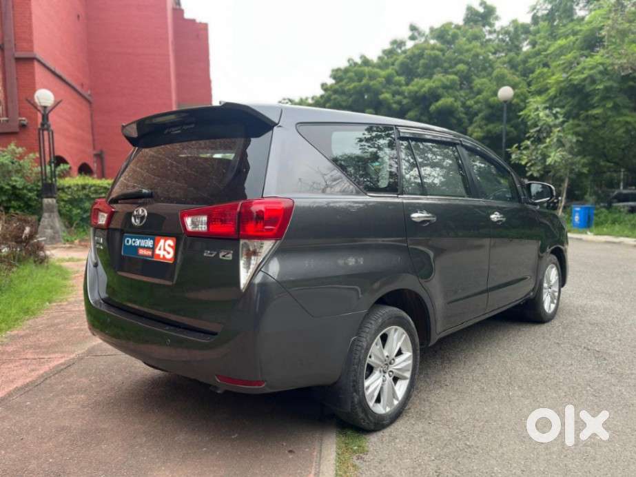Toyota Innova Crysta 2.7 Zx At, 2018, Petrol