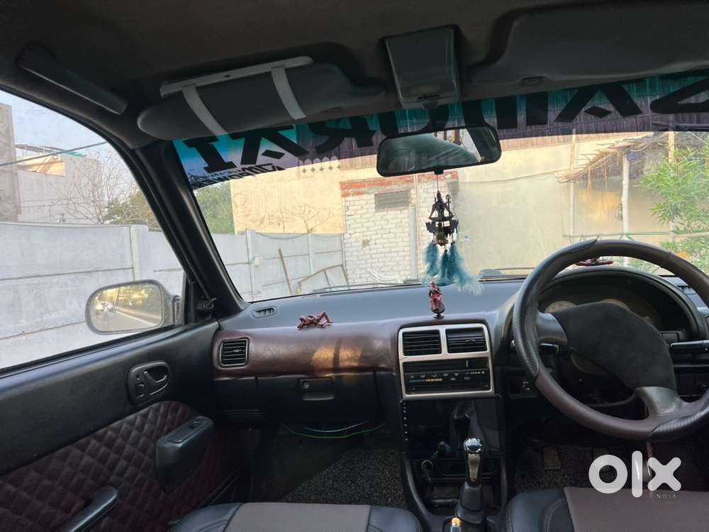 Modified Maruti Suzuki Esteem 2005 Petrol Manual
