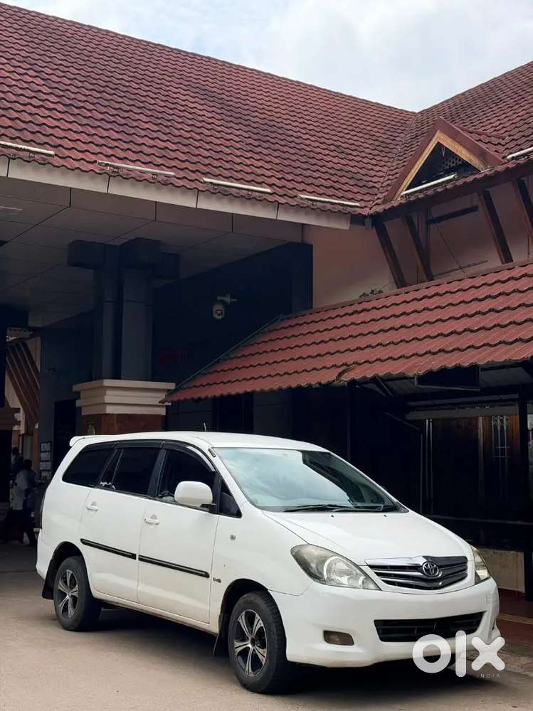 For Rent Toyota Innova 2009 Diesel Manual
