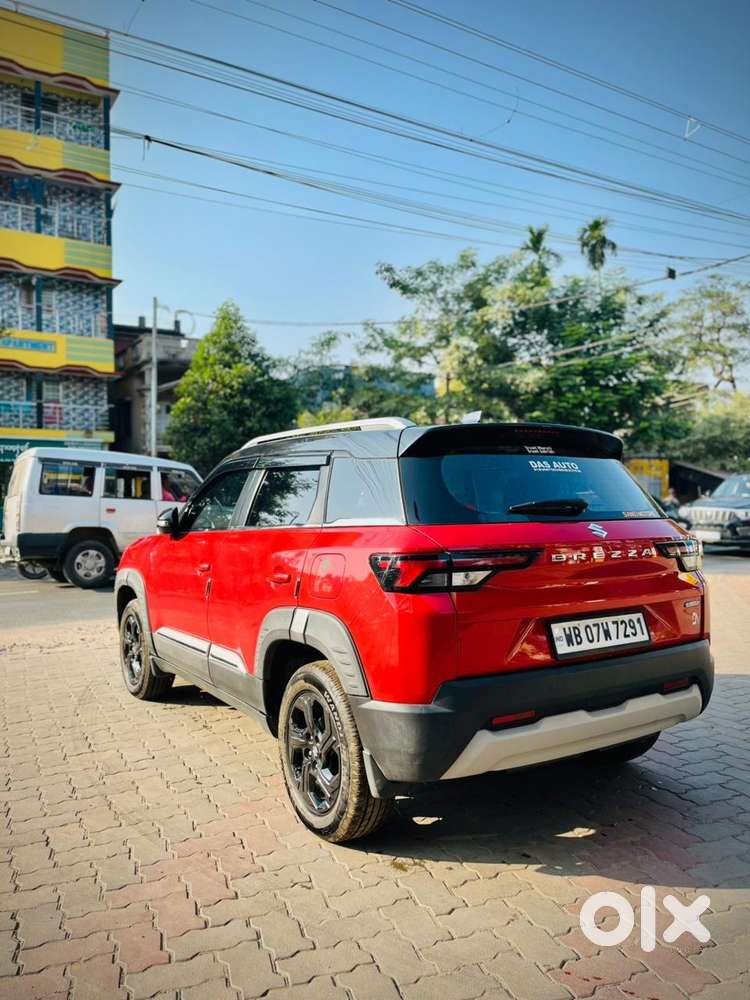Maruti Suzuki Brezza 1.5 Zxi Smart Hybrid, 2025, Petrol