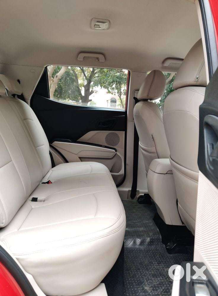 Mahindra Xuv300 W6, 2019, Petrol