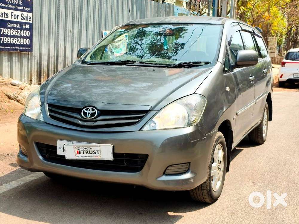 Toyota Innova 2.5 G (diesel) 7 Seater, 2010, Diesel