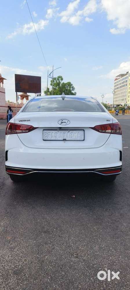 Hyundai Verna Crdi Vgt Sx 1.5, 2021, Diesel