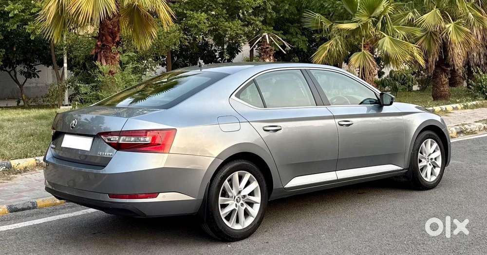 Skoda Superb L&k 1.8 Tsi At, 2019, Petrol