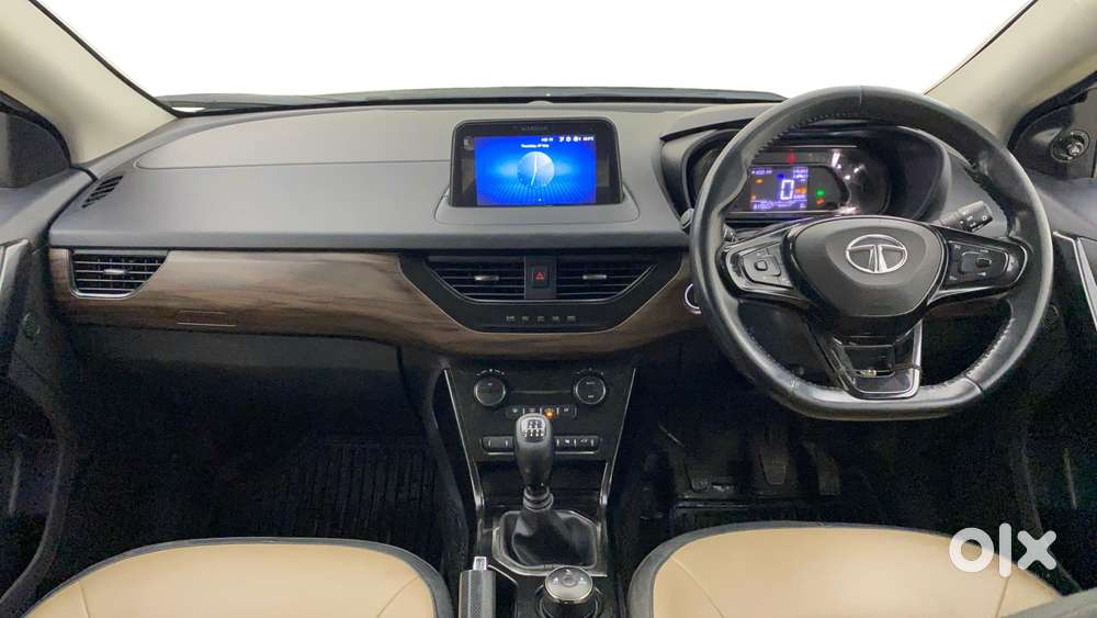 Tata Nexon 1.2 Revotron Xz Plus Premium, 2022, Petrol