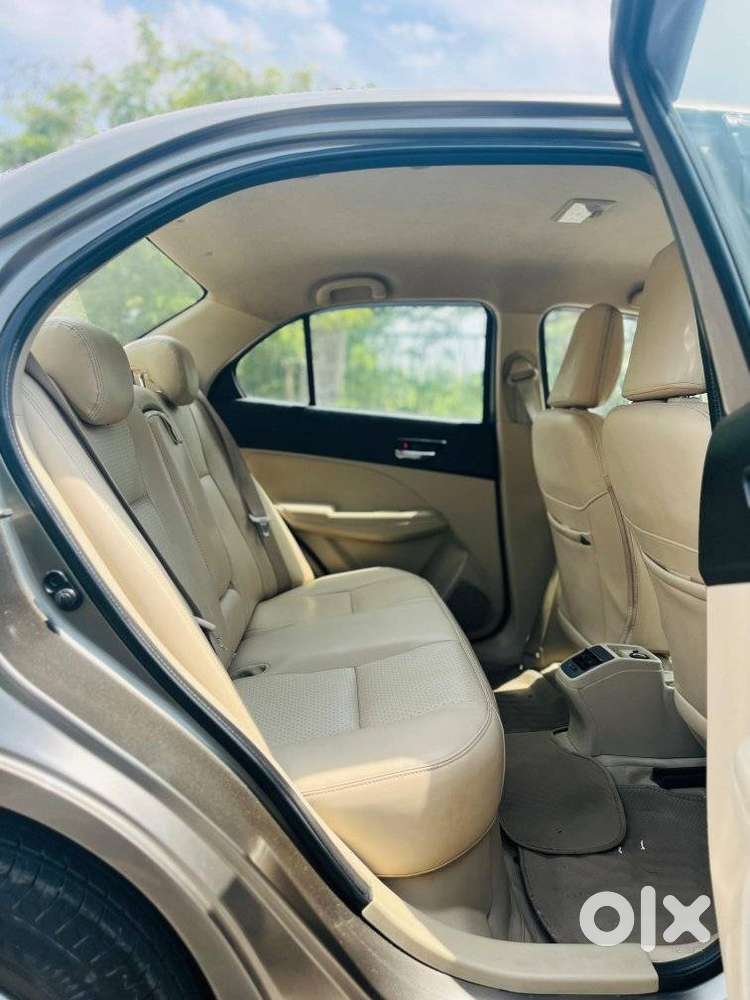 Maruti Suzuki Dzire 1.2 Vxi, 2019, Petrol