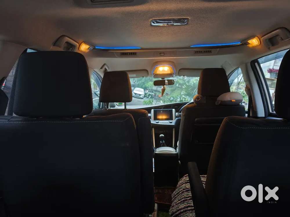 Toyota Innova Crysta 2017