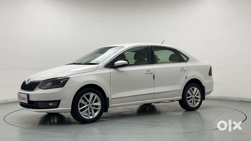 Skoda Rapid 1.5 Tdi Style/1.5 At Style, 2021, Petrol