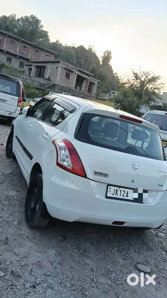 Maruti Suzuki Swift Vxi 2017