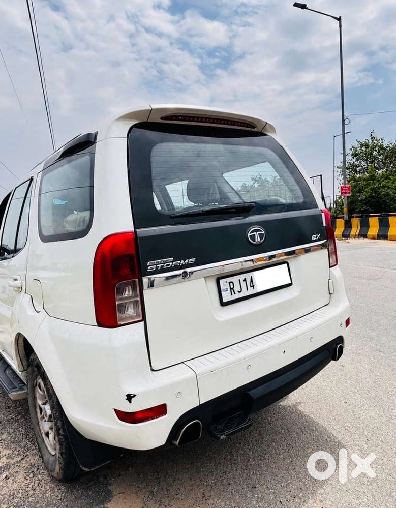 Tata Safari Storme 2015 Diesel 98000 Km Driven