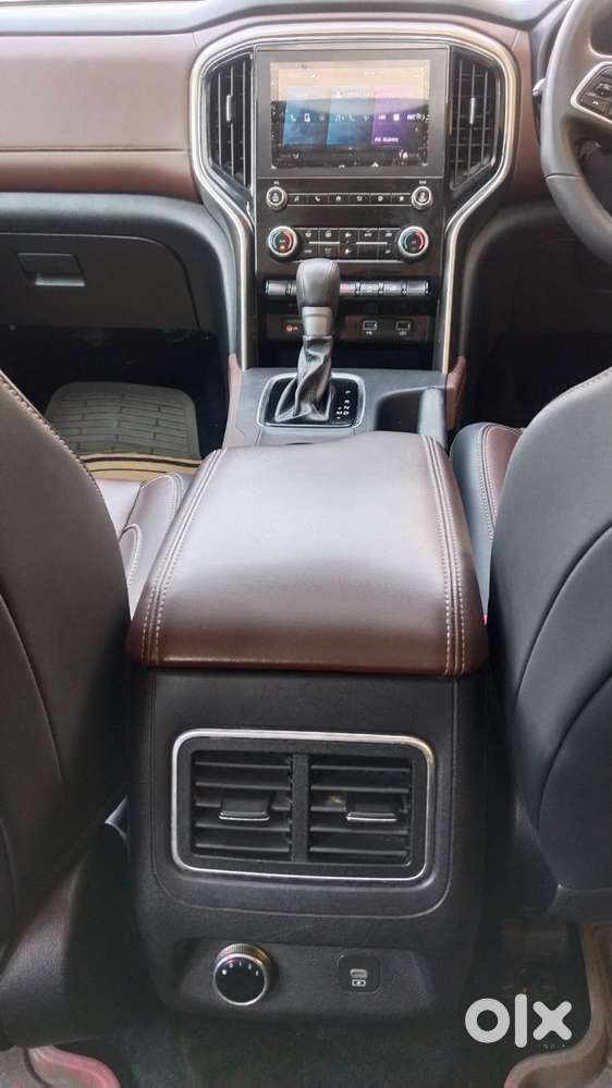 Mahindra Scorpio-n 2.0 Z8 Petrol At 7 Str, 2023, Petrol