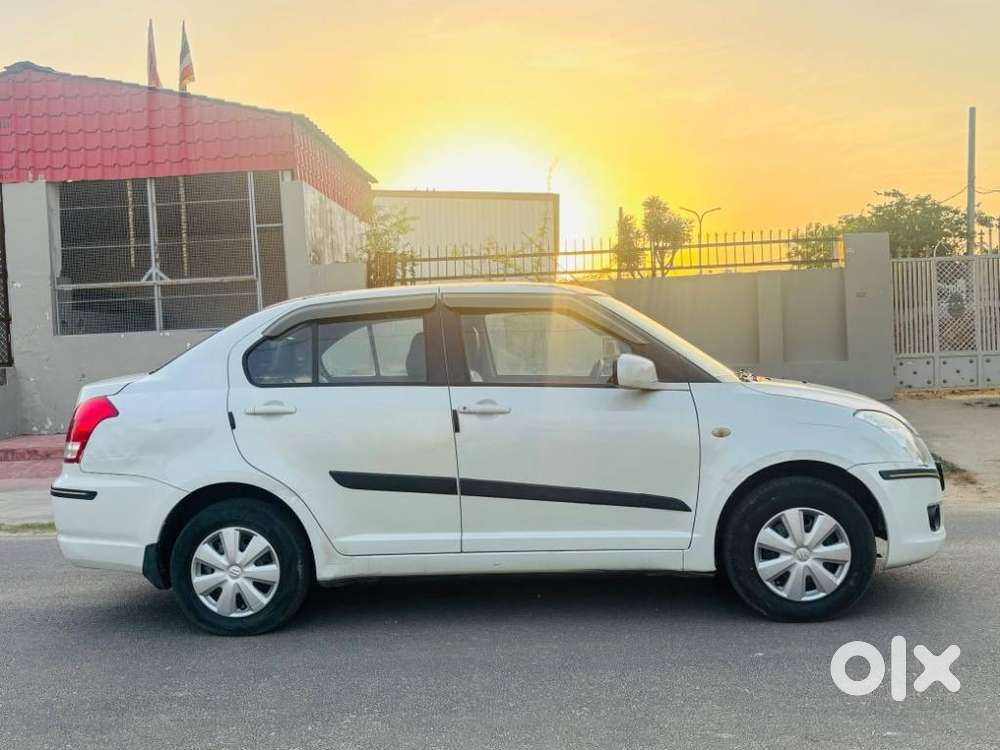 Maruti Suzuki Swift Dzire Vxi Optional, 2011, Petrol