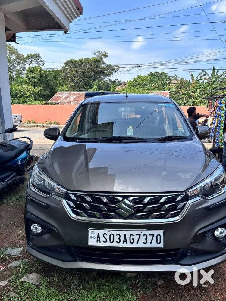 Maruti Suzuki Ertiga Zxi Shvs, 2022, Petrol