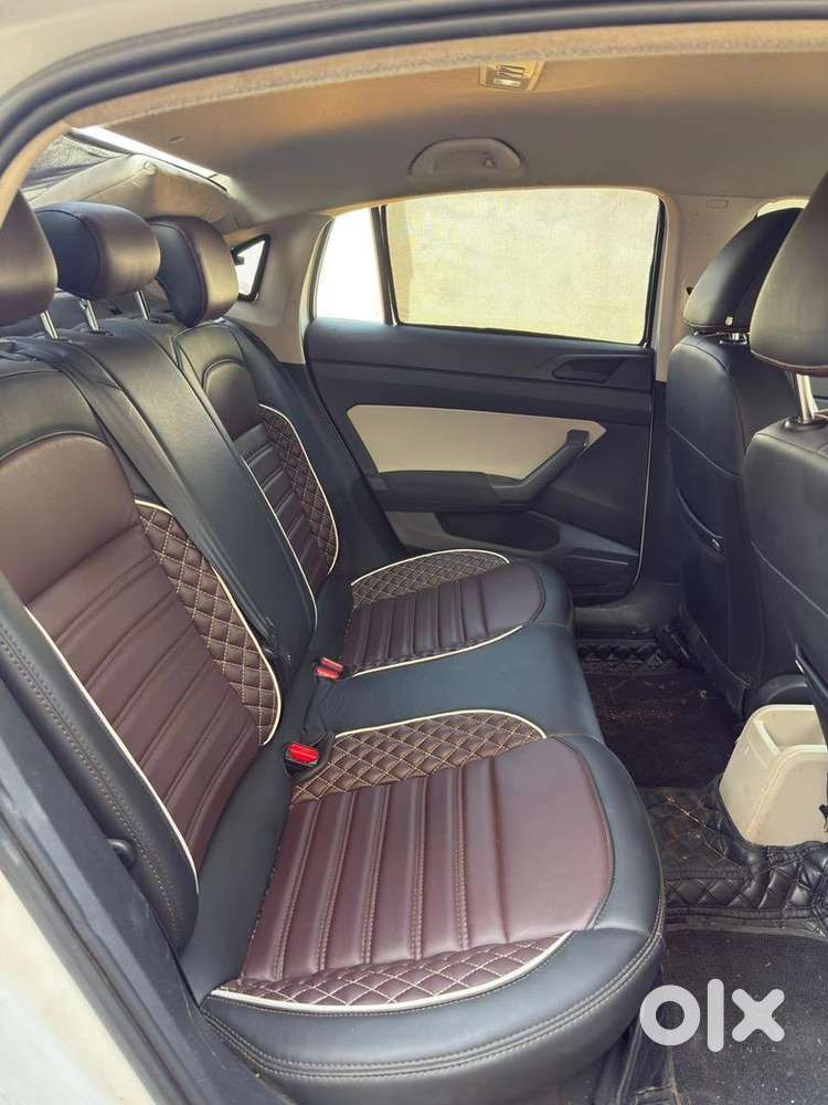 Skoda Slavia Petrol 2023