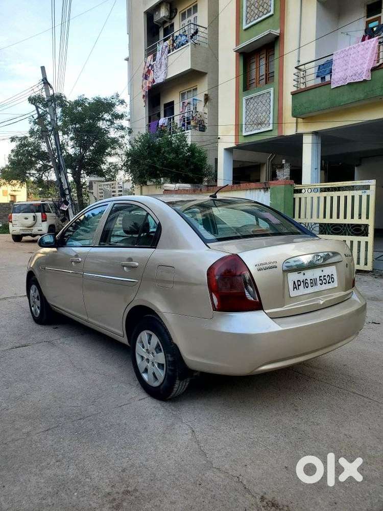 Hyundai Verna Vtvt 1.6 Sx, 2009, Petrol
