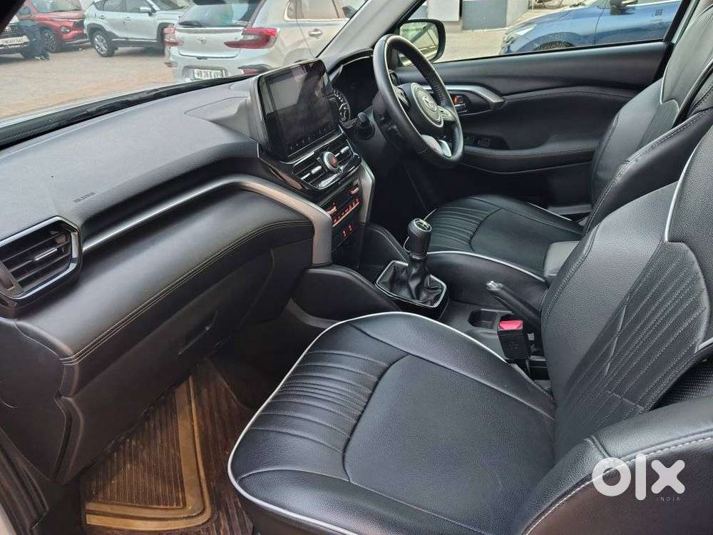 Toyota Urban Cruiser Hyryder 1.5 V Neo Drive, 2024, Petrol