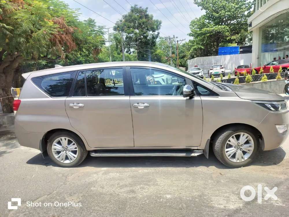 Toyota Innova Crysta 2018 Diesel Well Maintained