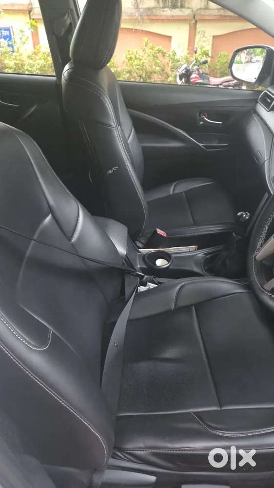 Toyota Innova Crysta 2022
