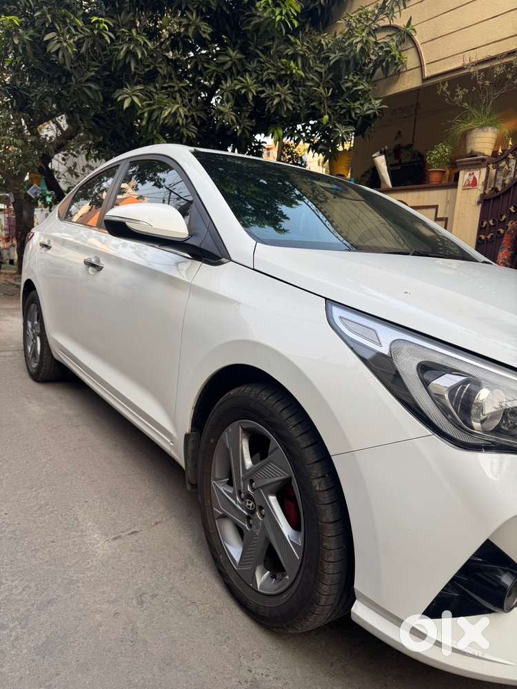 Hyundai Verna 2022 Petrol Well Maintained