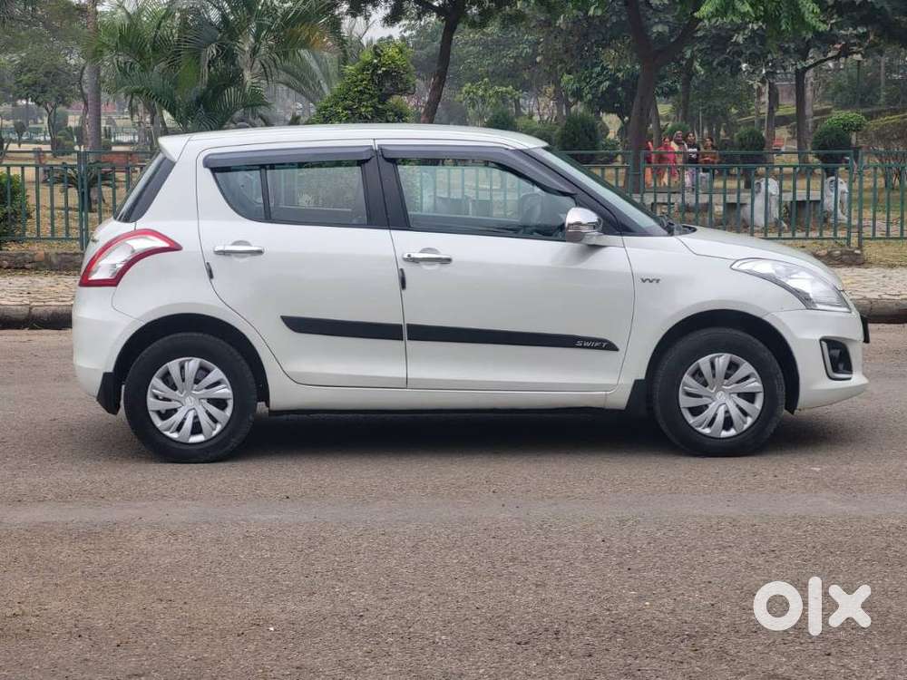 Maruti Suzuki Swift Vxi Cng, 2015, Petrol