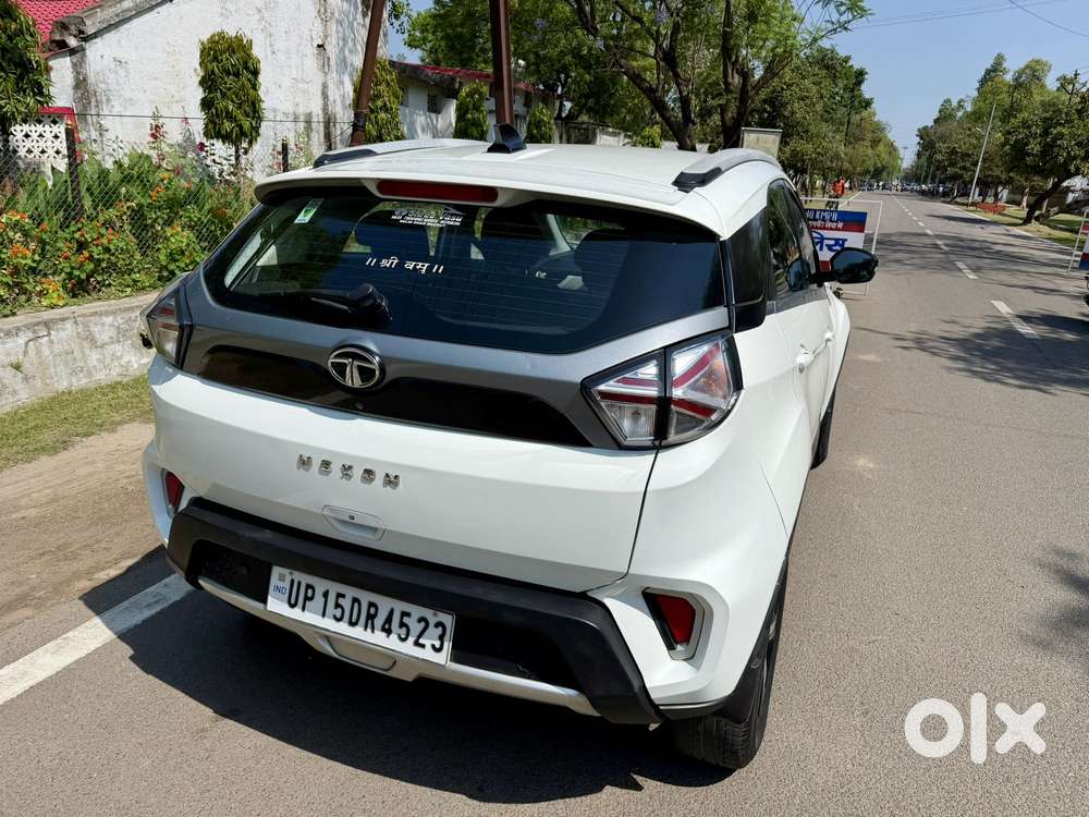 Tata Nexon 1.2 Revotron Xza Plus (o) Amt, 2022, Diesel