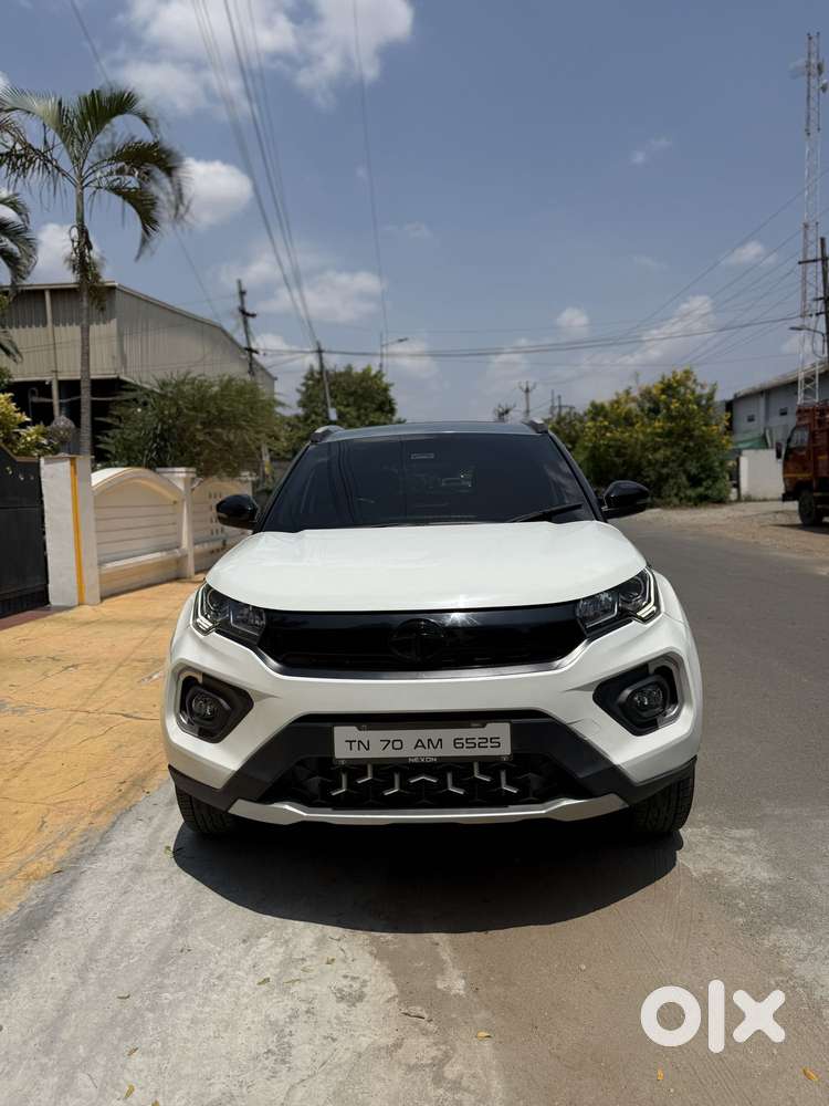 Tata Nexon Xz Plus (hs), 2023, Petrol