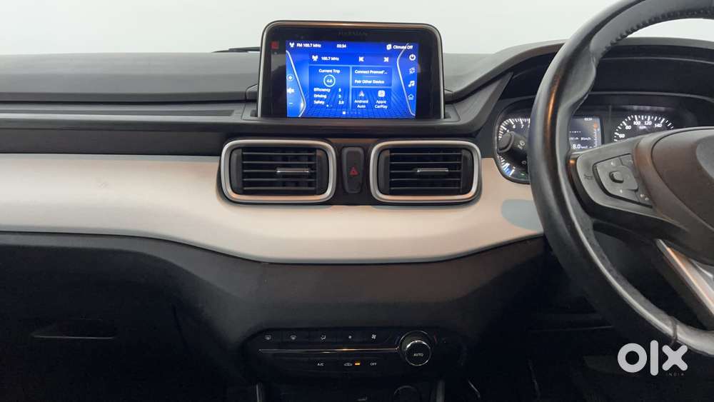 Tata Punch 1.2 Revotron Creative Dual Tone, 2022, Petrol