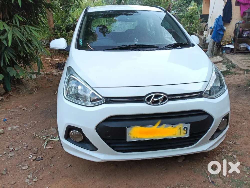 Hyundai Grand I10 2014 Petrol 88000 Km Driven Sports..