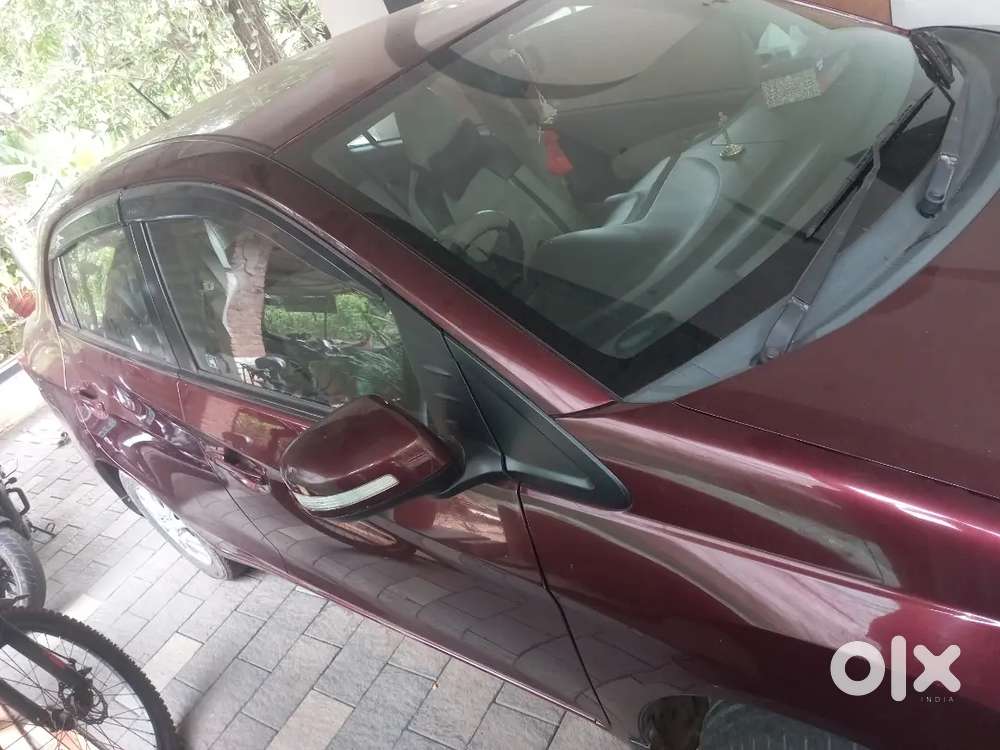 Honda Amaze 2014 Petrol Well Maintained & Home Used