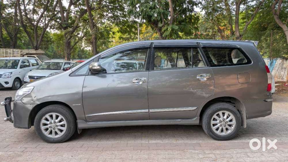 Toyota Innova 2.5 Vx 7 Str, 2015, Diesel