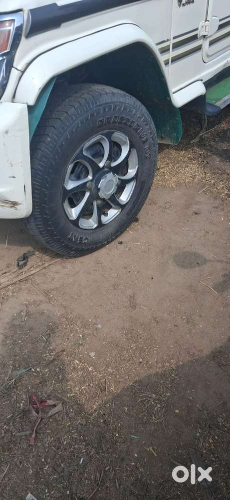 Mahindra Bolero Neo Plus 2019
