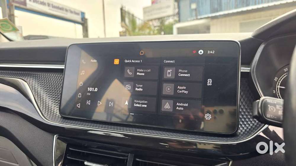 Skoda Kushaq 1.0 Tsi Style At (6 Airbags), 2023