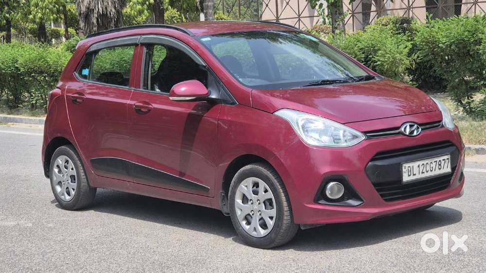 Hyundai Grand I10 Sportz, 2015, Petrol